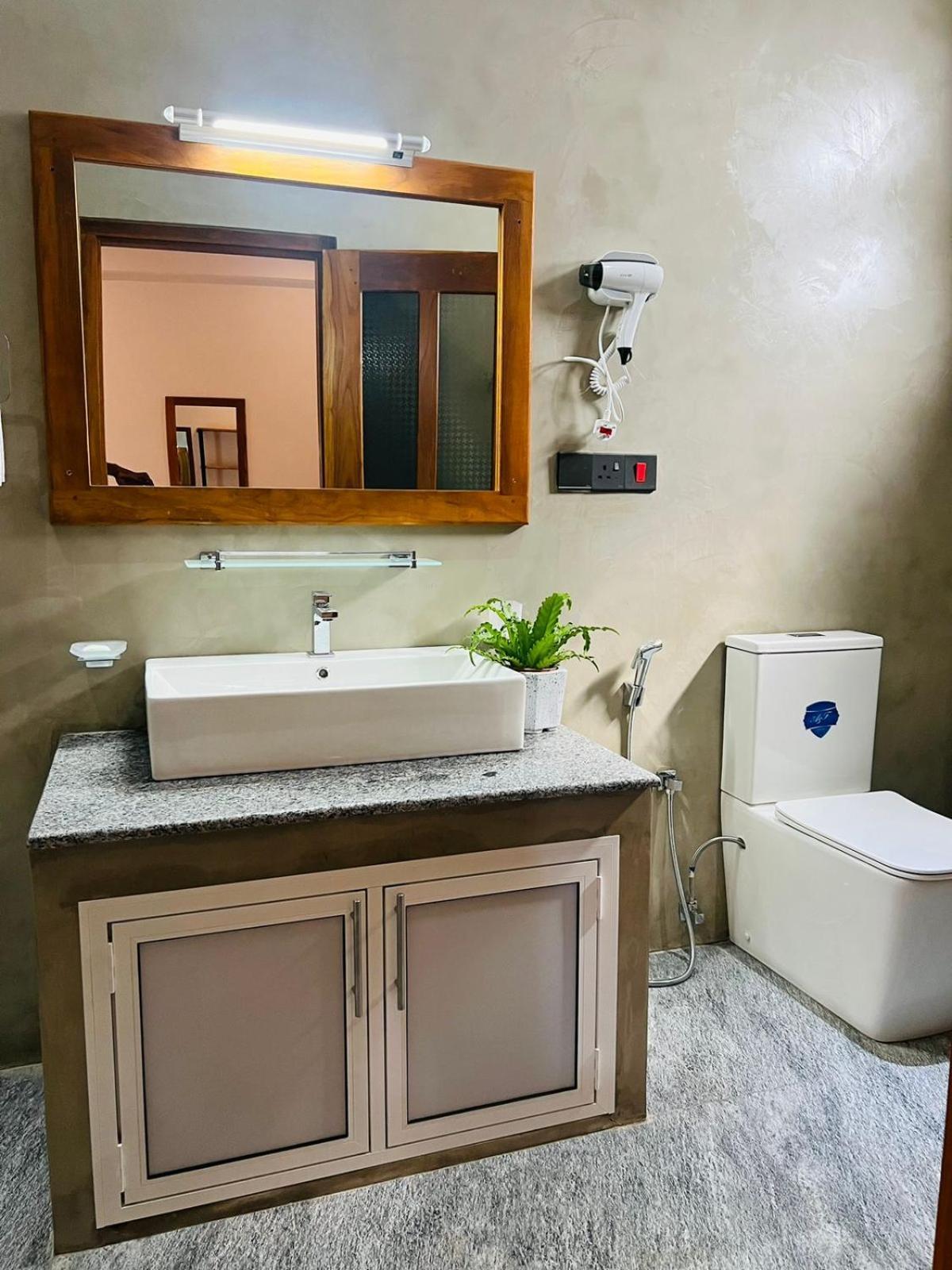 Sunset Bay Bed & Breakfast Dikwella Luaran gambar