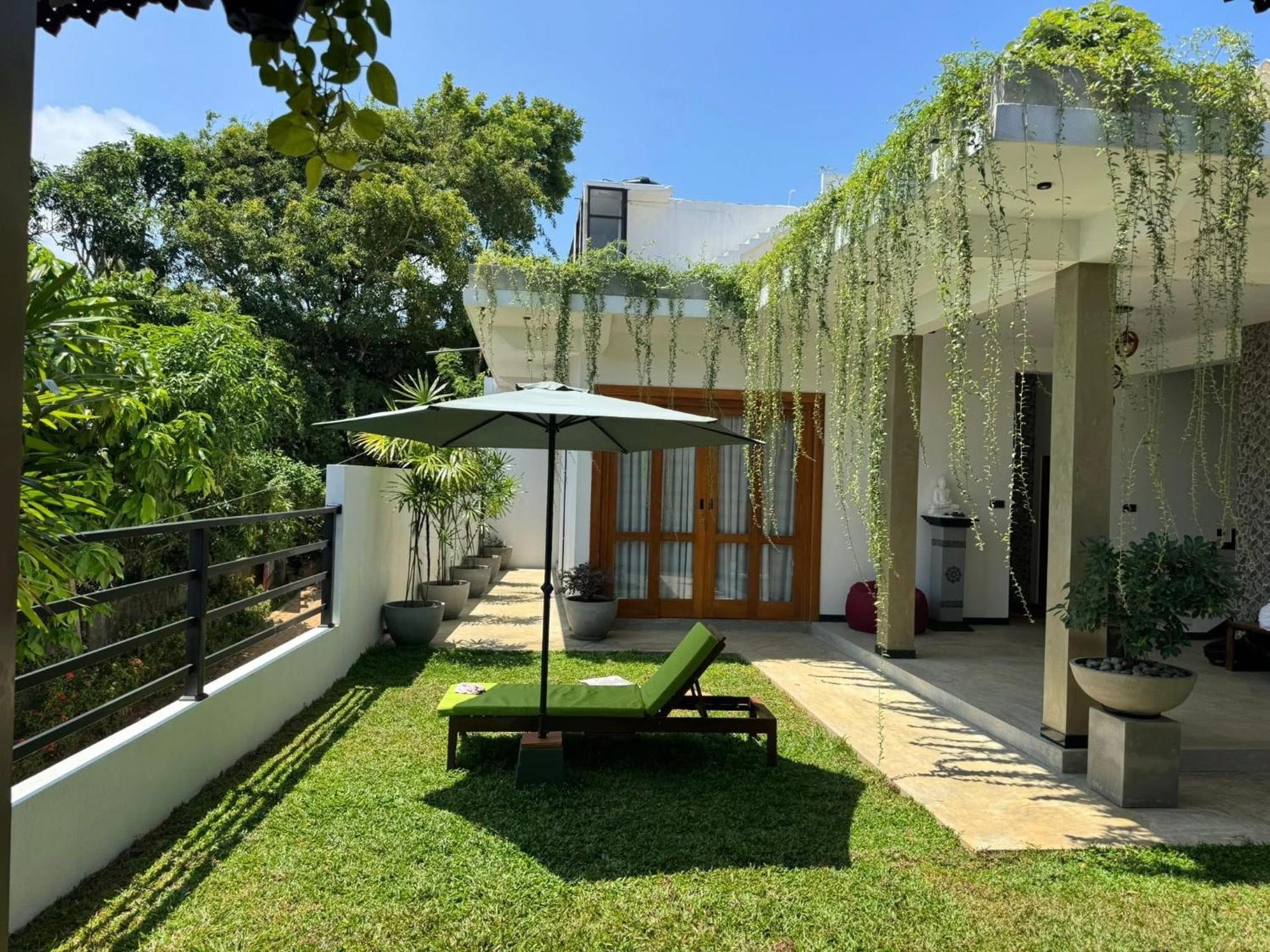 Sunset Bay Bed & Breakfast Dikwella Luaran gambar